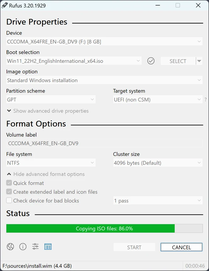 Official Rufus screenshot showing USB device, ISO selection, GPT partition scheme and writing progress